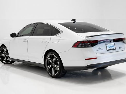 Used 2023 Honda Accord Sport image 32