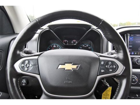 Used 2022 Chevrolet Colorado LT w/ LT Convenience Package RWD image 17