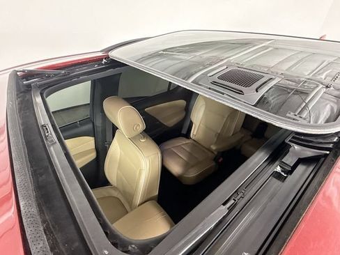 Used 2023 Chevrolet Traverse Premier w/ LPO, Floor Liner Package FWD image 22