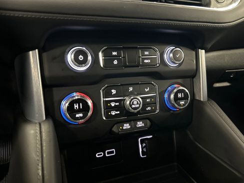 Certified 2021 GMC Yukon SLE image 18