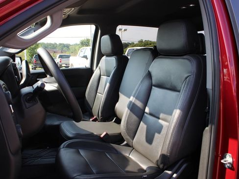 Used 2020 Chevrolet Silverado 1500 Custom w/ Custom Value Package AWD/4WD image 22