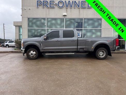 Used 2024 Ford F350 XLT image 1