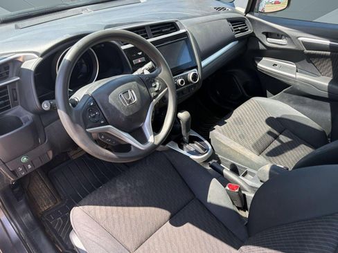 Used 2019 Honda Fit EX image 4