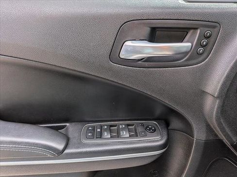 Used 2021 Dodge Charger SXT w/ Leather Interior Group image 15