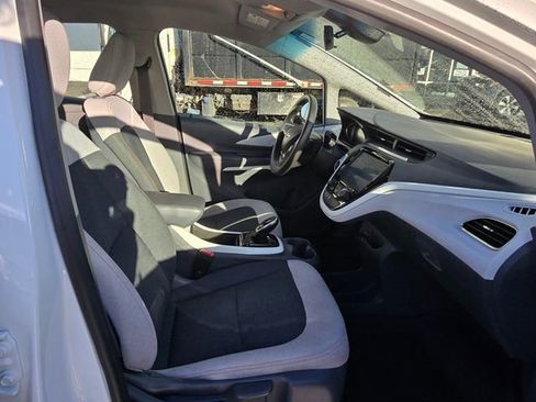Used 2020 Chevrolet Bolt LT image 12