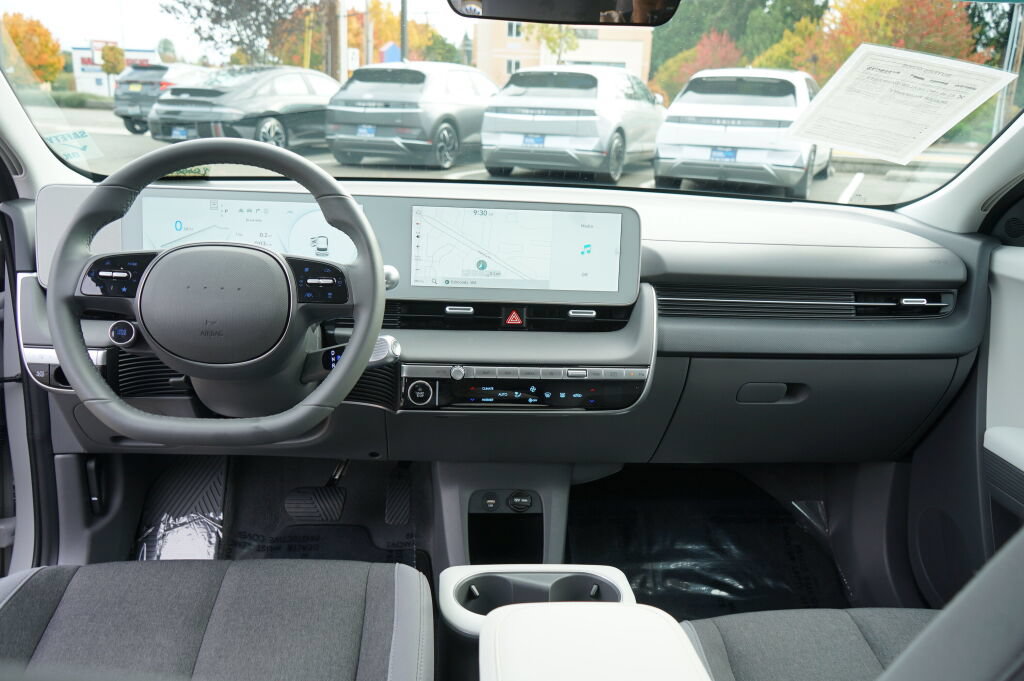 Certified 2024 Hyundai Ioniq 5 SE AWD/4WD image 21