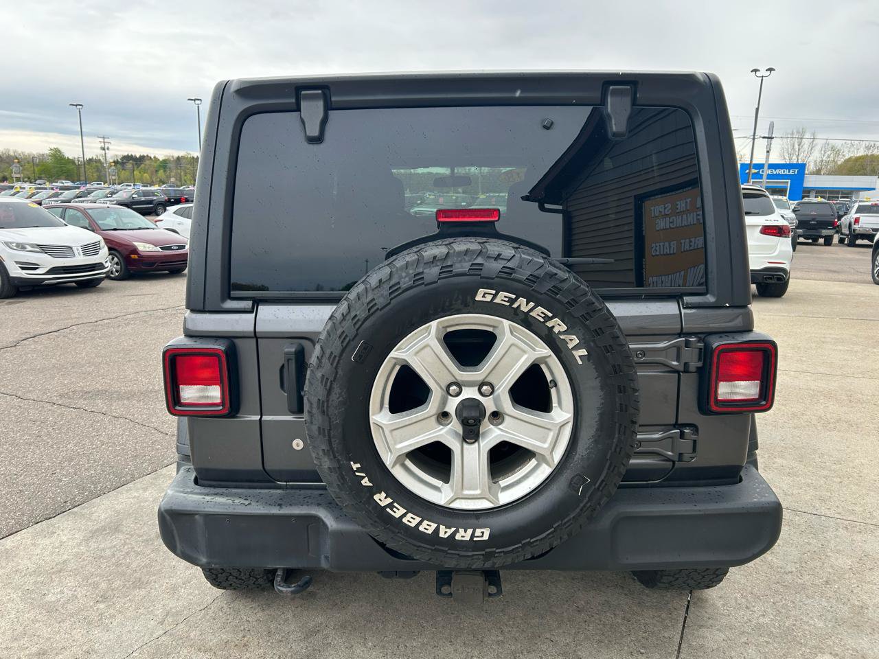 Used 2018 Jeep Wrangler Unlimited Sport S AWD/4WD image 6