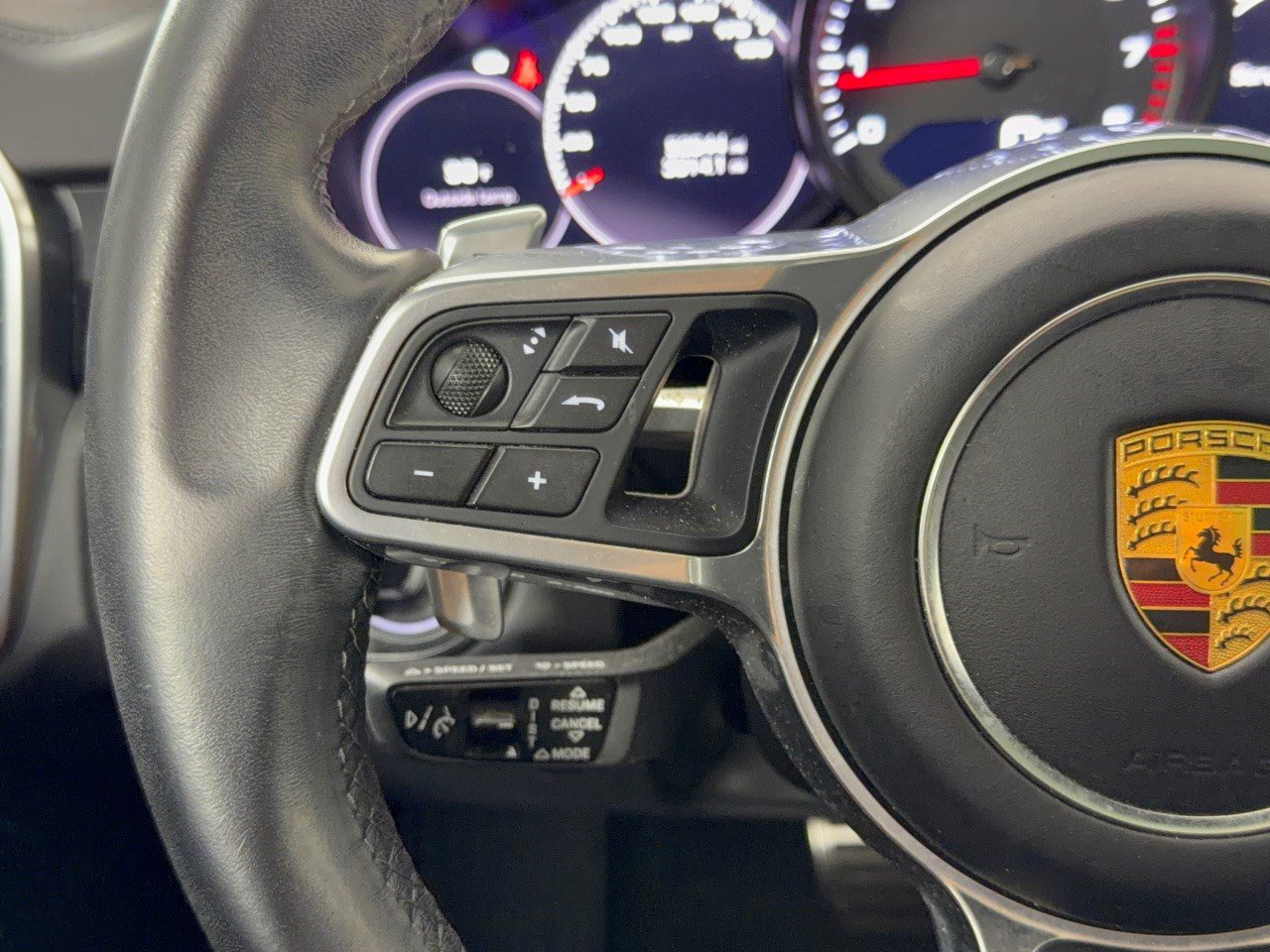 Certified 2021 Porsche Cayenne GTS AWD/4WD image 18