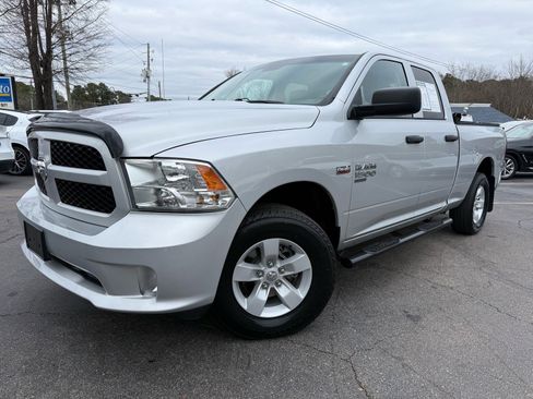 Used 2019 RAM 1500 Express image 31