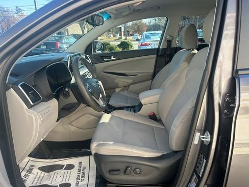 Used 2020 Hyundai Tucson Value FWD image 8