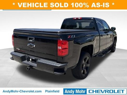 Used 2018 Chevrolet Silverado 1500 LT w/ Redline Edition AWD/4WD image 6