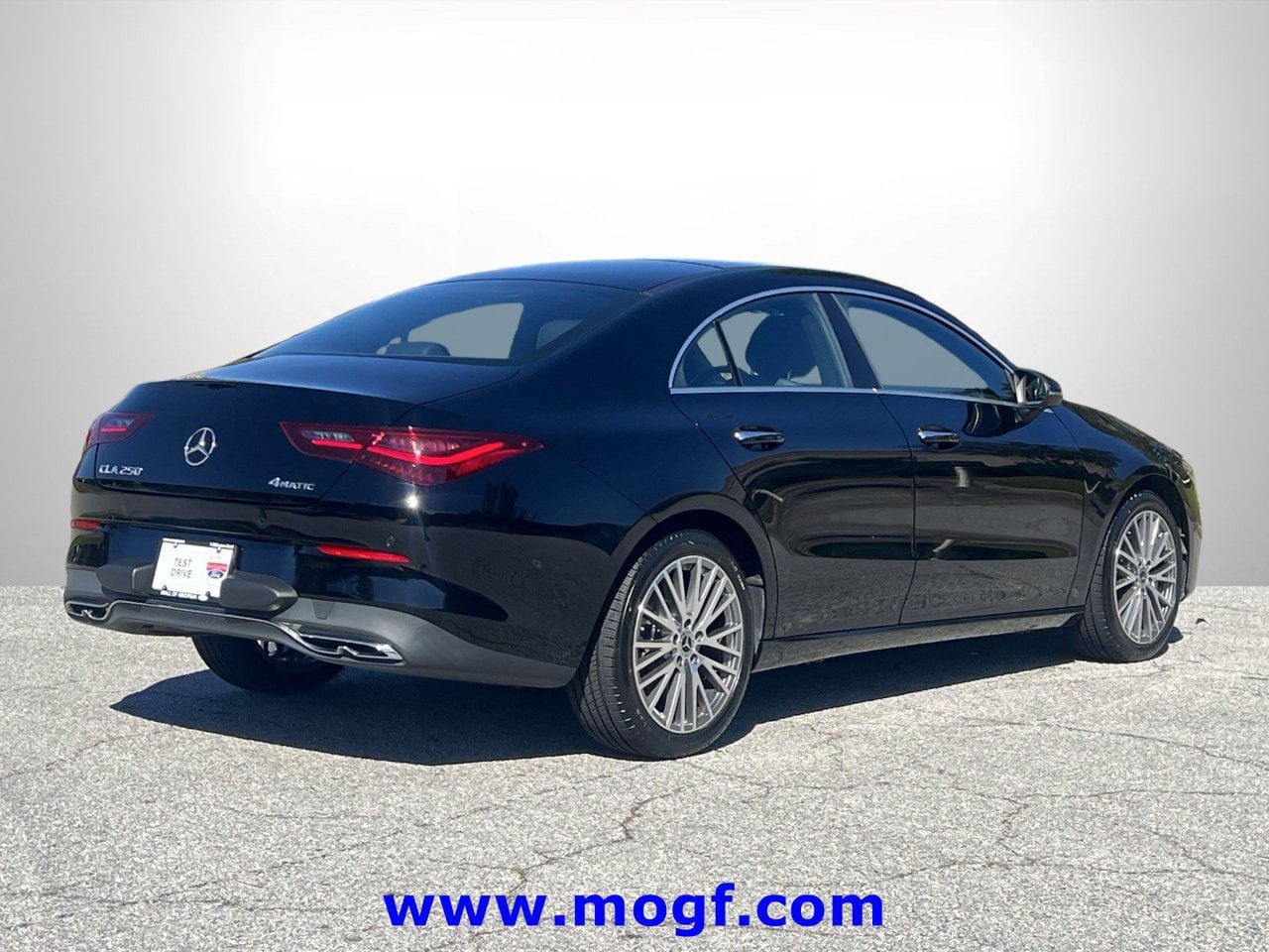 Used 2025 Mercedes-Benz CLA 250 4MATIC image 3