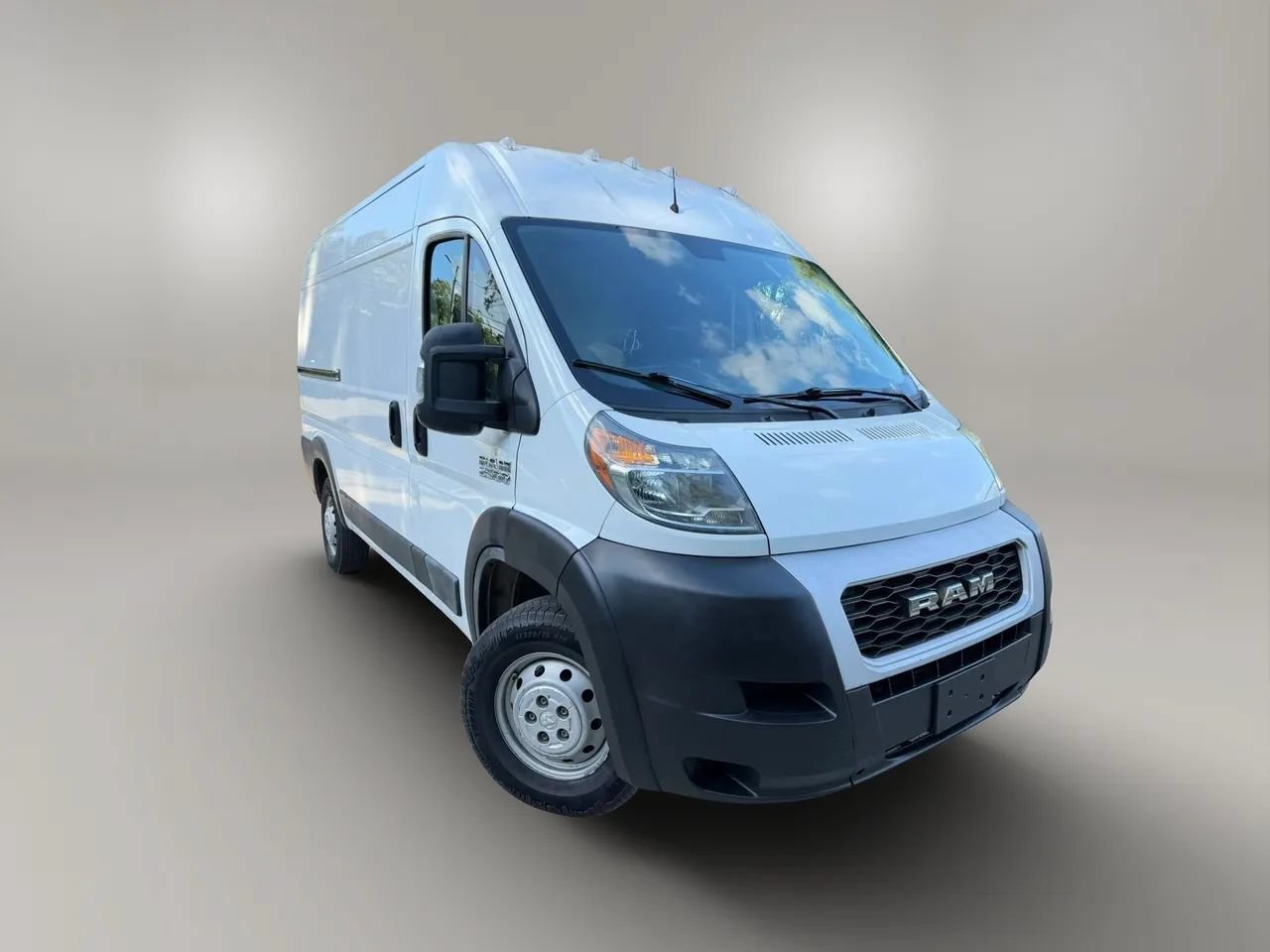 Used 2019 RAM ProMaster 2500 FWD image 9