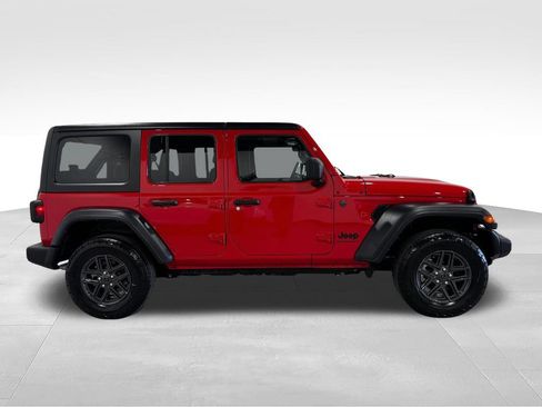 Used 2025 Jeep Wrangler Unlimited Sport AWD/4WD image 21