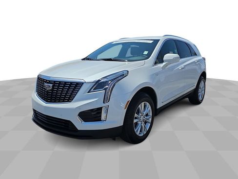 Used 2023 Cadillac XT5 Luxury FWD image 1