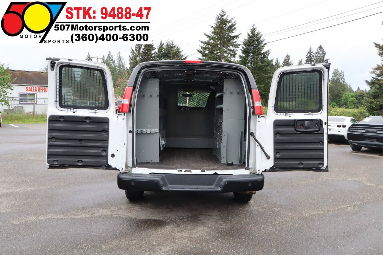 Used 2016 GMC Savana 3500 RWD image 10