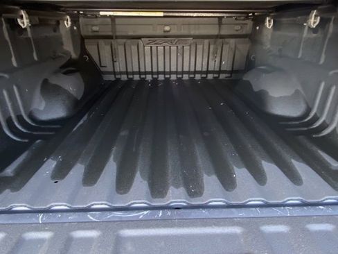 Used 2021 Chevrolet Colorado ZR2 image 9