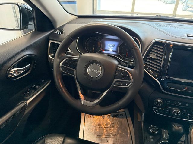 Used 2022 Jeep Cherokee Limited AWD/4WD image 31