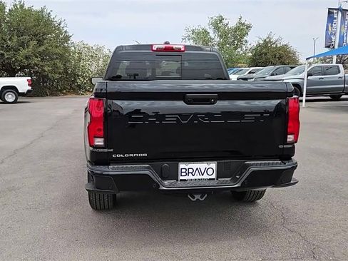 New 2025 Chevrolet Colorado LT w/ LT Convenience Package image 8
