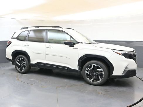 New 2026 Subaru Forester Touring AWD/4WD image 7