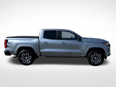 Certified 2024 Chevrolet Colorado Z71 w/ Z71 Convenience Package 2 AWD/4WD image 5