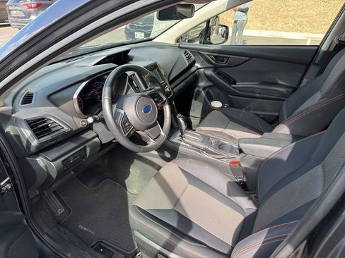 Used 2018 Subaru Crosstrek 2.0i Premium AWD/4WD image 9
