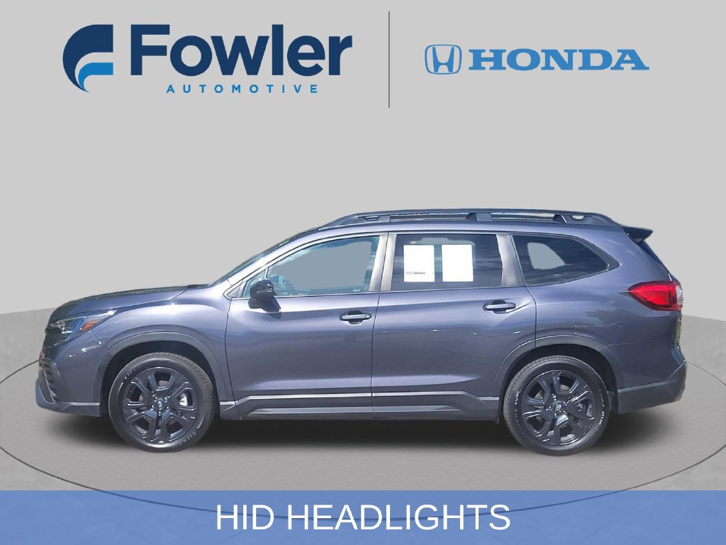 Used 2023 Subaru Ascent Onyx Edition AWD/4WD image 10