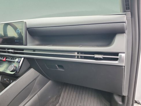 Certified 2025 Hyundai Santa Cruz SEL FWD image 21