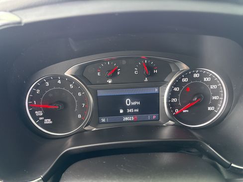 Used 2025 Chevrolet Blazer LT AWD/4WD image 20