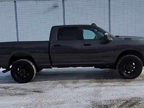 Used 2025 RAM 3500 Big Horn image 9