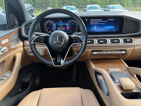 Certified 2024 Mercedes-Benz GLE 350 4MATIC image 2