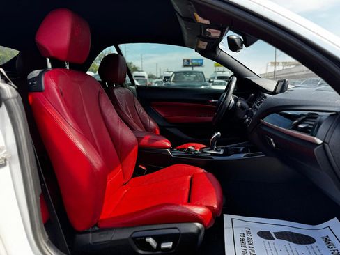 Used 2017 BMW 230i Convertible image 12