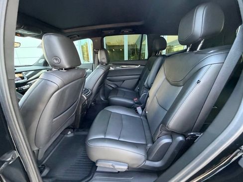 Used 2024 Cadillac XT6 Sport w/ LPO, Bronce Accent Package AWD/4WD image 13