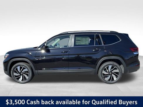 New 2026 Volkswagen Atlas SE FWD image 2