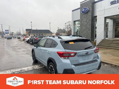 Used 2021 Subaru Crosstrek 2.0i Premium w/ Moonroof Package image 6