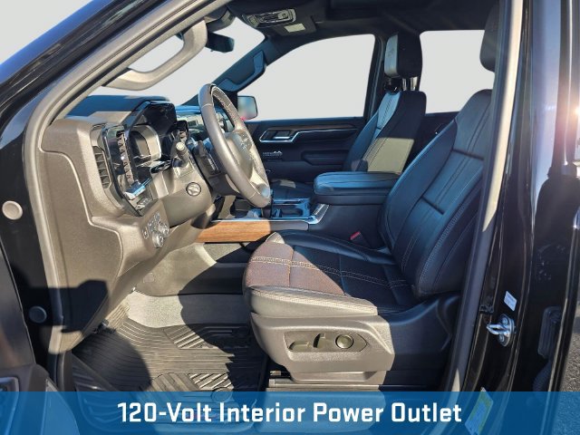 Used 2024 Chevrolet Silverado 1500 High Country w/ Midnight Edition AWD/4WD image 23