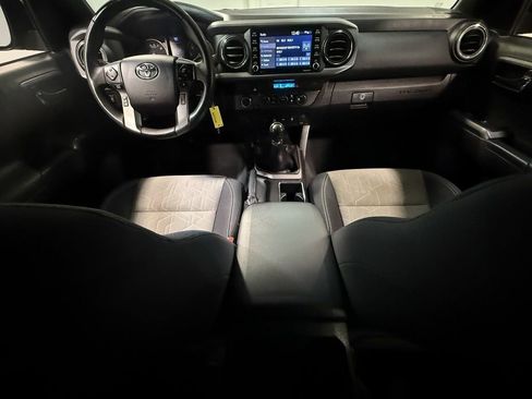 Used 2021 Toyota Tacoma TRD Off-Road w/ Technology Package image 72