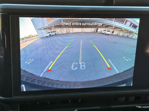 Used 2024 Jeep Wrangler Willys image 18