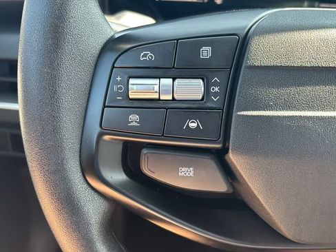 Used 2025 Kia K4 FWD image 18