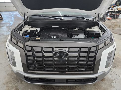 Used 2023 Hyundai Palisade Limited AWD/4WD image 38