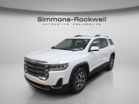 Used 2023 GMC Acadia SLE w/ Driver Convenience Package image 1