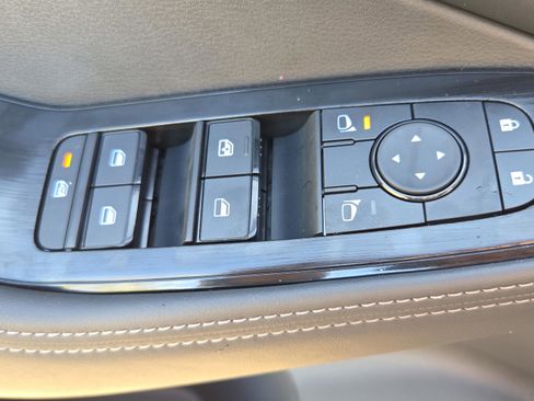 New 2026 Nissan Rogue SV w/ Cold Weather Package FWD image 31