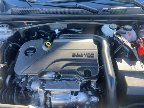 Certified 2024 Chevrolet Malibu LT image 28