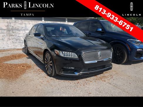Used 2019 Lincoln Continental Reserve FWD image 2