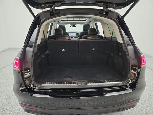 Certified 2023 Mercedes-Benz GLS 580 4MATIC image 21