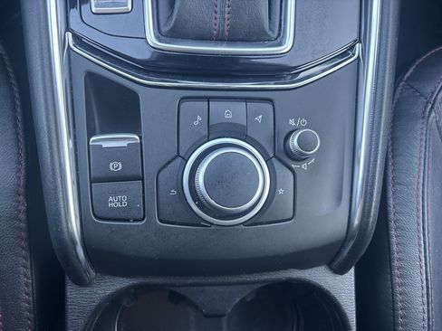 Used 2021 MAZDA CX-5 Carbon Edition image 24