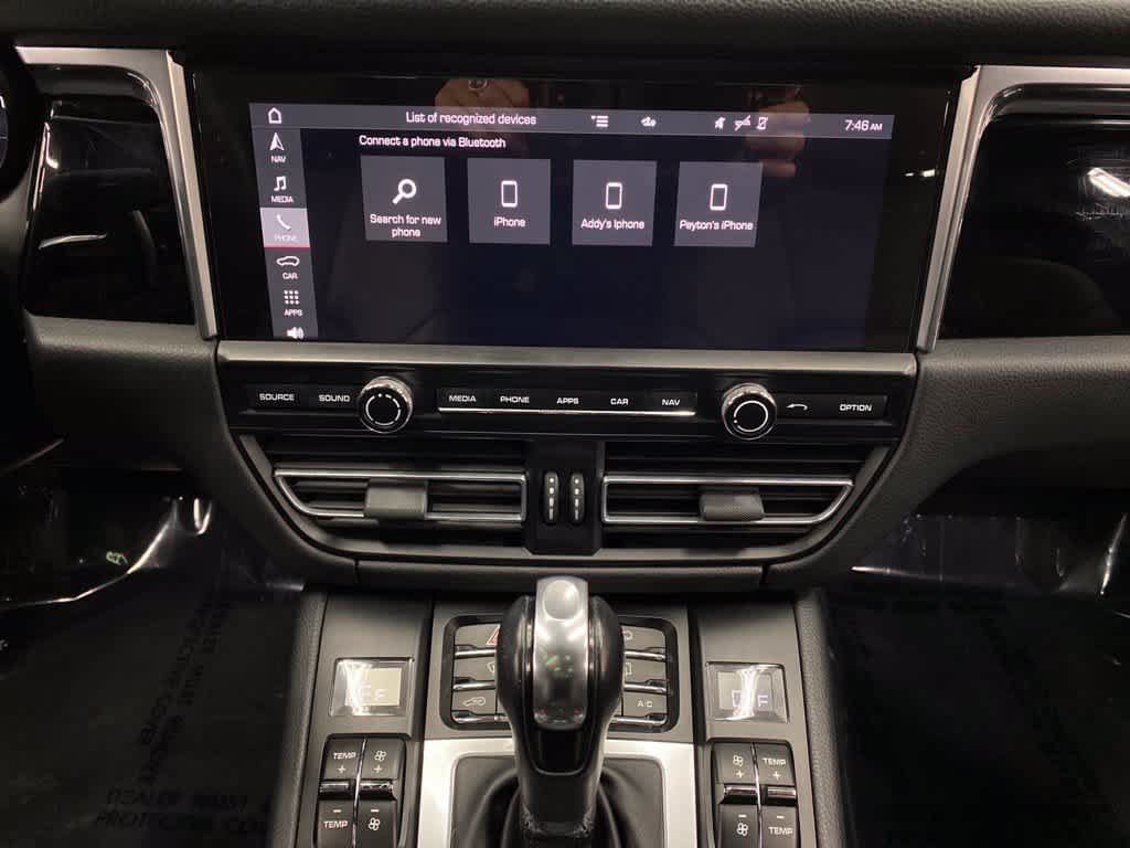 Used 2021 Porsche Macan AWD/4WD image 24