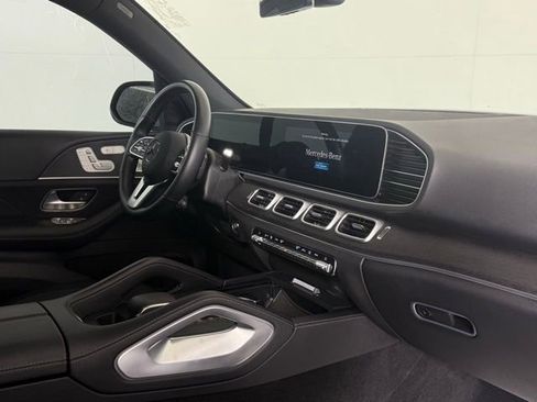 Used 2022 Mercedes-Benz GLE 350 4MATIC w/ Premium Package image 20