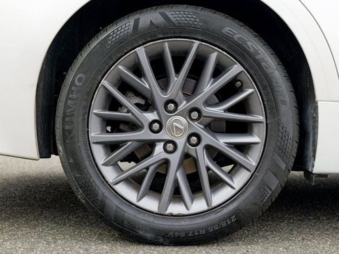 Used 2018 Lexus ES 350 w/ Premier Package image 13