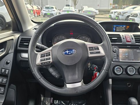Used 2015 Subaru Forester 2.5i Limited image 19